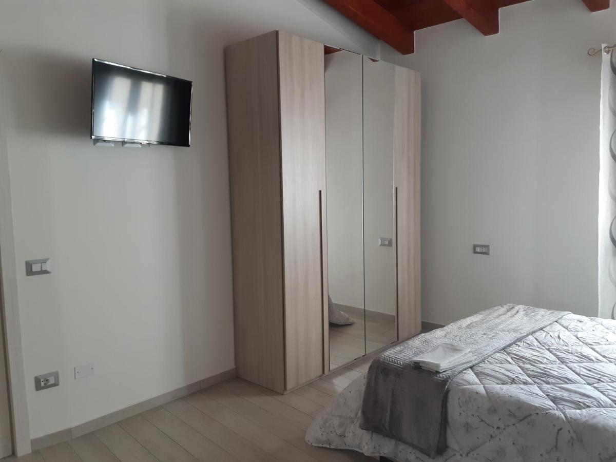 B&B La Genuina Guspini Luaran gambar