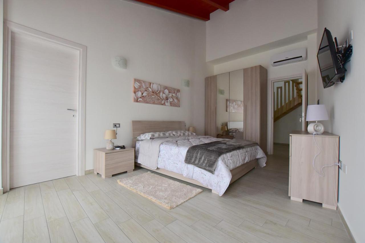 B&B La Genuina Guspini Luaran gambar