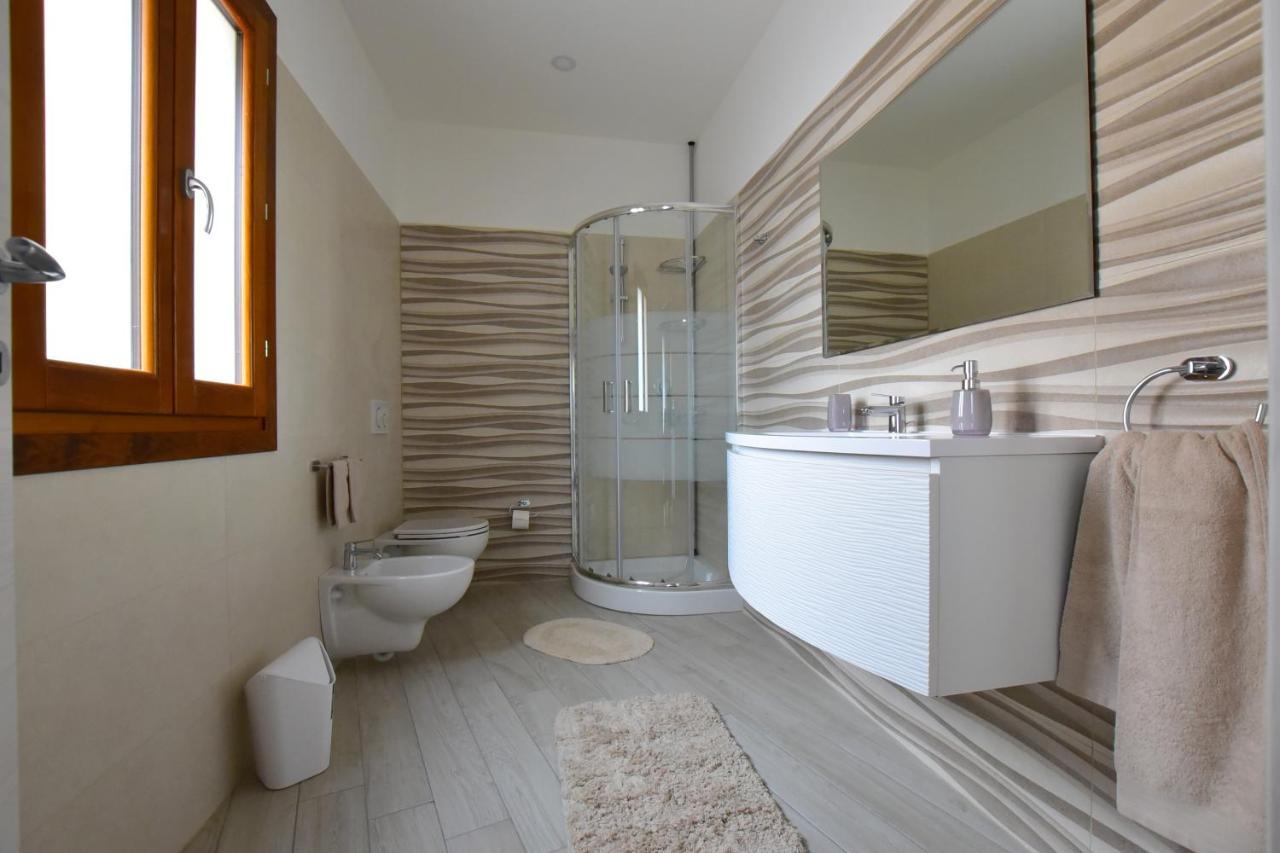 B&B La Genuina Guspini Luaran gambar