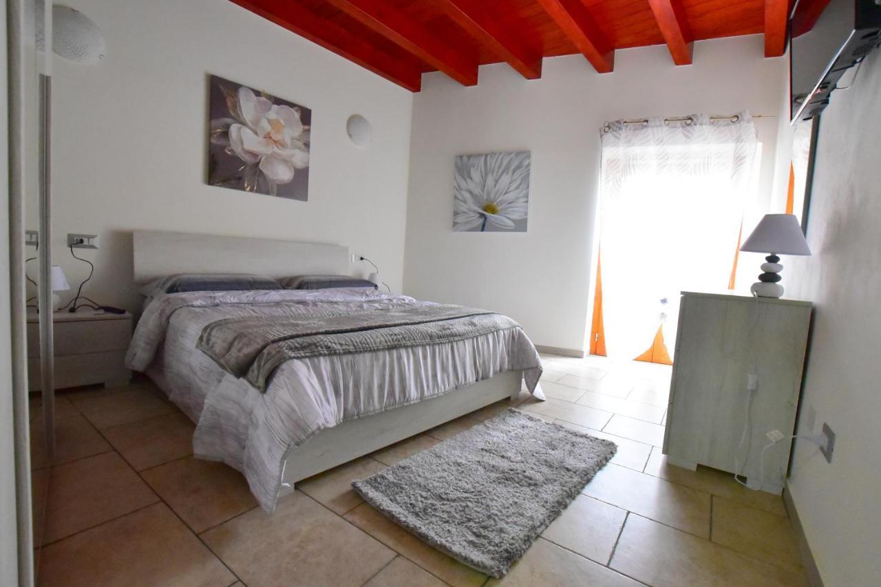 B&B La Genuina Guspini Luaran gambar